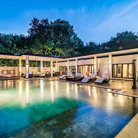 Stunning Villa Lily Lovina Exterior foto