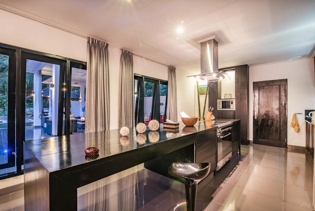 Stunning Villa Lily Lovina Exterior foto
